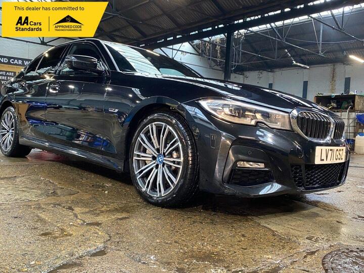 BMW 3 SERIES 2.0 330e 12kWh M Sport Auto Euro 6 (s/s) 4dr