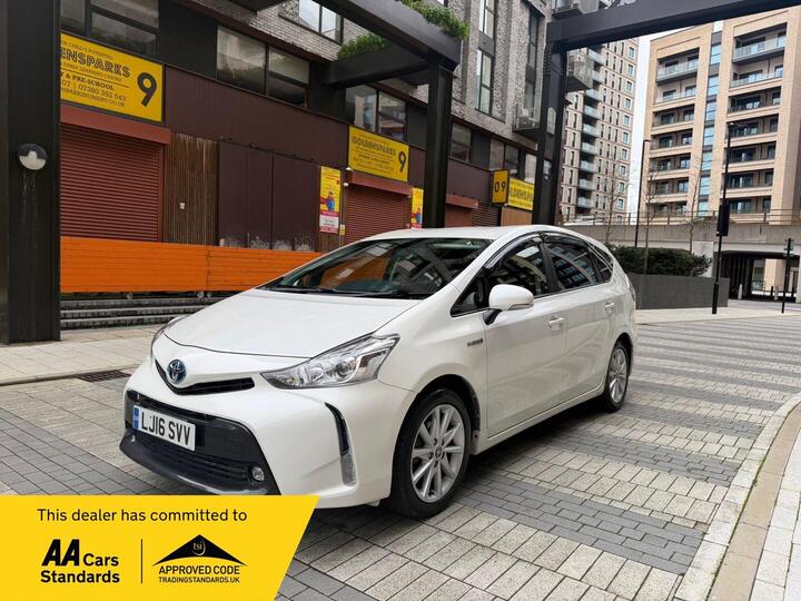 Toyota Prius 1.5 CVT 4dr