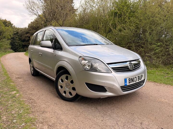 Vauxhall Zafira 1.6 16V Exclusiv Euro 5 5dr