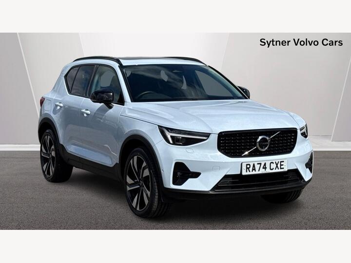 Volvo XC40 2.0 B4 MHEV Ultra Dark DCT Auto Euro 6 (s/s) 5dr