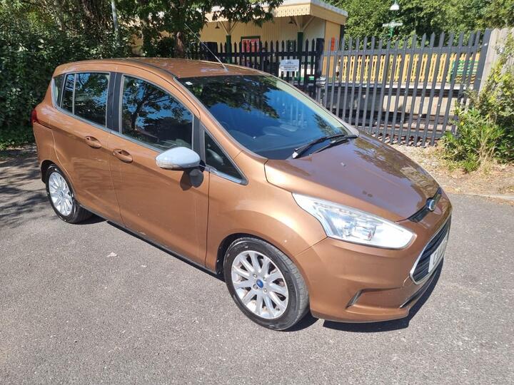Ford B-Max 1.6 Titanium Powershift Euro 5 5dr