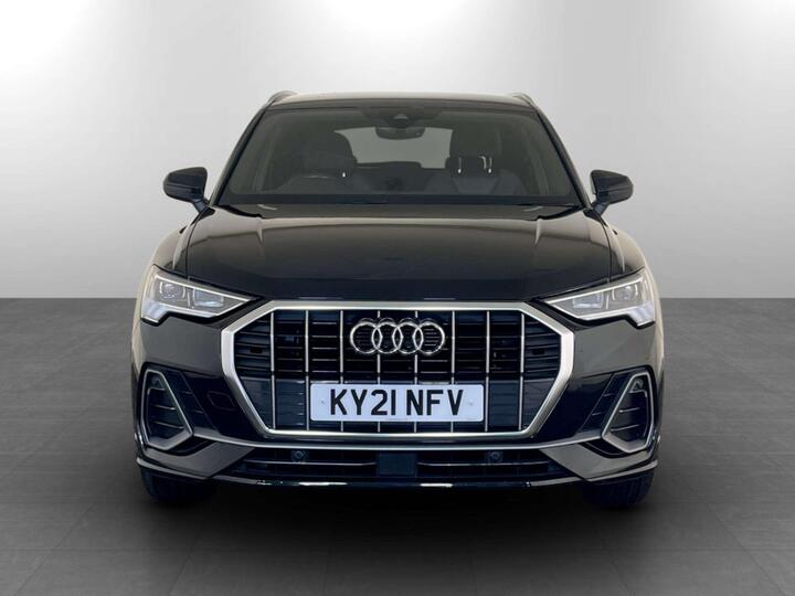Audi Q3 1.5 TFSI CoD 35 S Line Euro 6 (s/s) 5dr