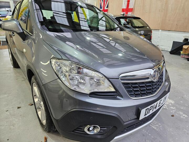 Vauxhall Mokka 1.6 Exclusiv 2WD Euro 5 (s/s) 5dr