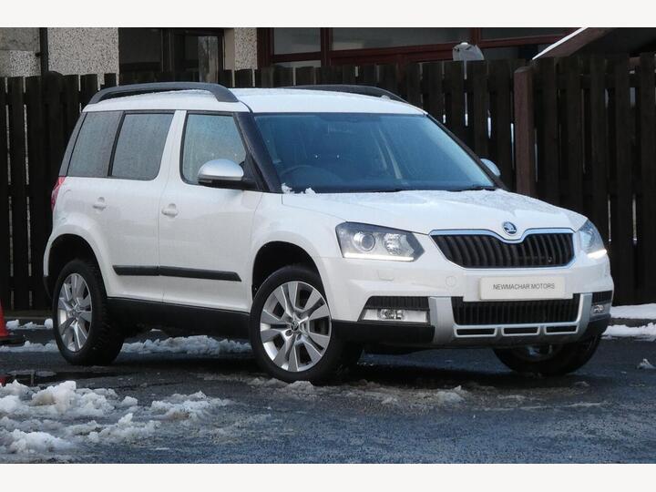 Skoda Yeti 2.0 TDI Elegance Outdoor DSG 4WD Euro 5 5dr