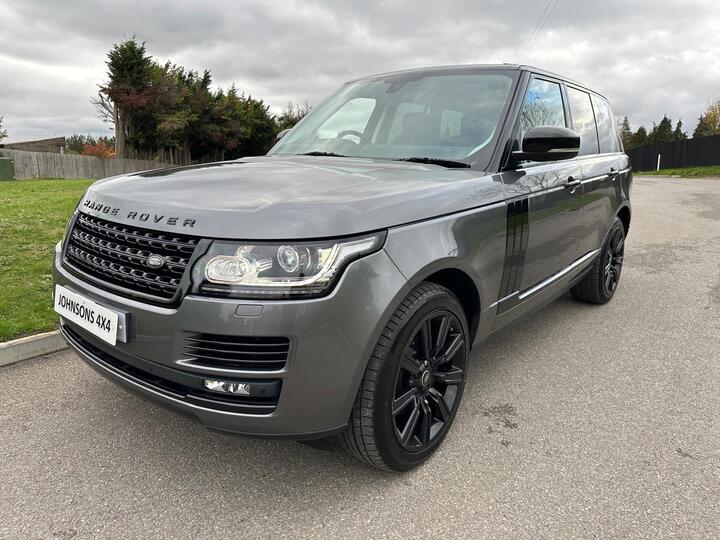 Land Rover Range Rover 3.0 TD V6 Vogue Auto 4WD Euro 5 (s/s) 5dr Land Rover Range Rover 3.0 TD V6 Vogue Auto 4WD Euro 5 (s/s) 5dr
