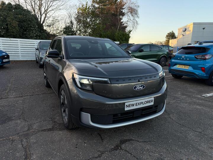 Ford Explorer Extended Range 79kWh Premium Auto AWD 5dr