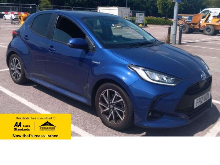 Toyota YARIS 1.5 VVT-h Design E-CVT Euro 6 (s/s) 5dr