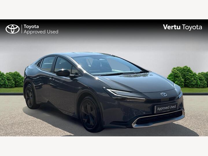Toyota Prius 2.0 13.6kWh Design CVT Euro 6 (s/s) 5dr