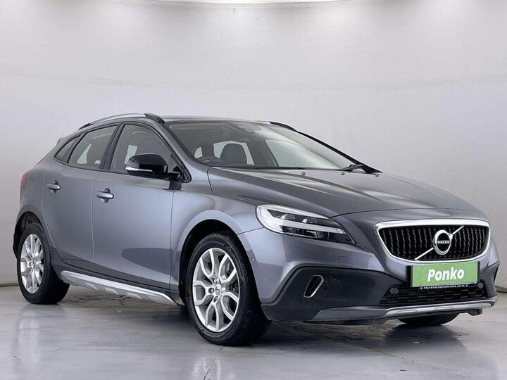 Volvo V40 CROSS COUNTRY 2.0 T3 Pro Euro 6 (s/s) 5dr Volvo V40 CROSS COUNTRY 2.0 T3 Pro Euro 6 (s/s) 5dr