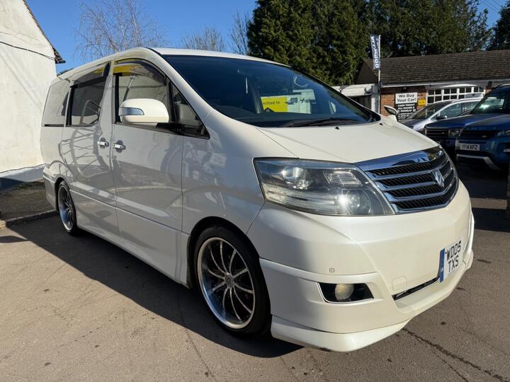 Toyota Alphard G 2.5 Petrol Auto 7 Seats Toyota Alphard G 2.5 Petrol Auto 7 Seats