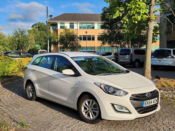 Hyundai I30 1.6 CRDi Blue Drive Active Tourer Euro 5 (s/s) 5dr