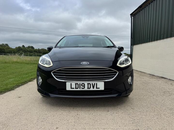 Ford Fiesta 1.0T EcoBoost Titanium Euro 6 (s/s) 5dr