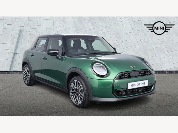 MINI Cooper 1.5C Classic Steptronic Euro 6 (s/s) 5dr