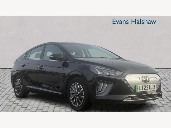 Hyundai IONIQ ELECTRIC HATCHBACK 38.3kWh Premium Auto 5dr Hyundai IONIQ ELECTRIC HATCHBACK 38.3kWh Premium Auto 5dr