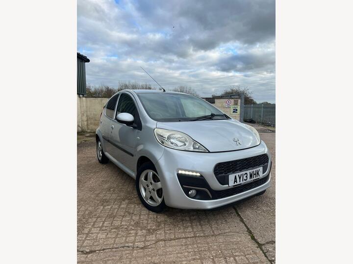 Peugeot 107 1.0 12V Allure Euro 5 5dr