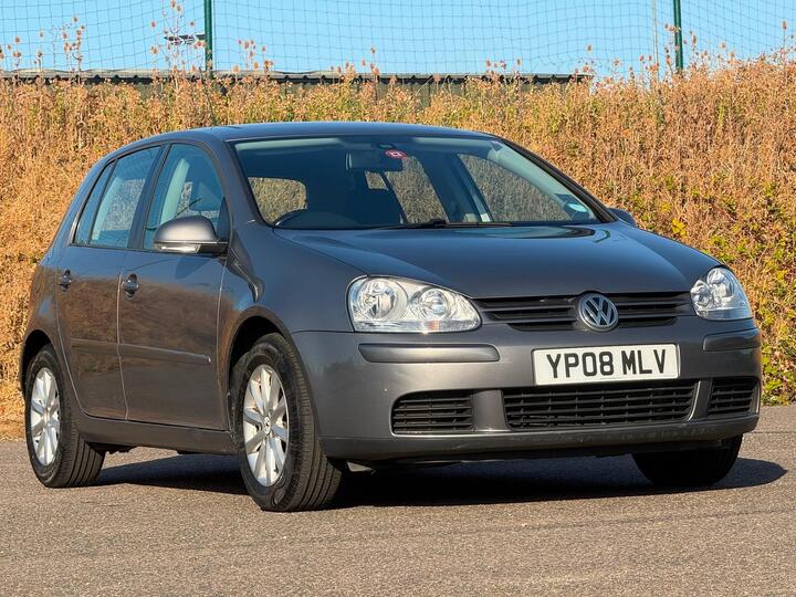 Volkswagen Golf 1.6 FSI Match 5dr