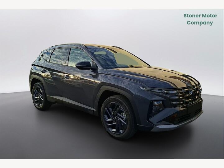 Hyundai Tucson 1.6T Hybrid Black Line Auto Euro 6 (s/s) 5dr