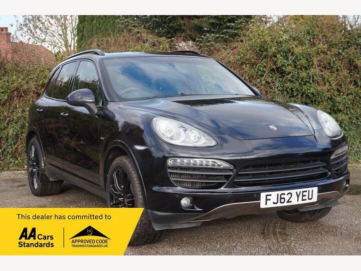 Porsche CAYENNE 4.2 TD V8 S TiptronicS 4WD Euro 5 (s/s) 5dr Porsche CAYENNE 4.2 TD V8 S TiptronicS 4WD Euro 5 (s/s) 5dr