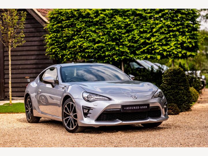 Toyota GT86 2.0 Boxer D-4S Pro Euro 6 2dr