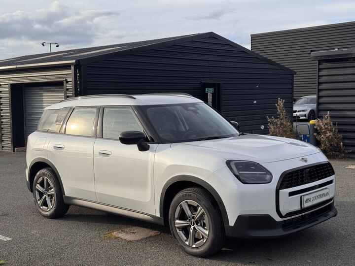 MINI Countryman 1.5C MHEV Classic Auto Euro 6 (s/s) 5dr