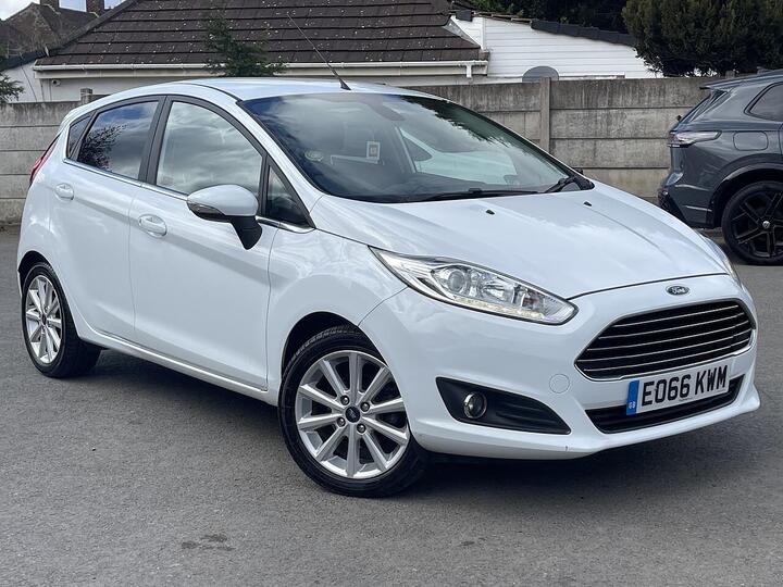 Ford Fiesta 1.0T EcoBoost Titanium Powershift Euro 6 5dr