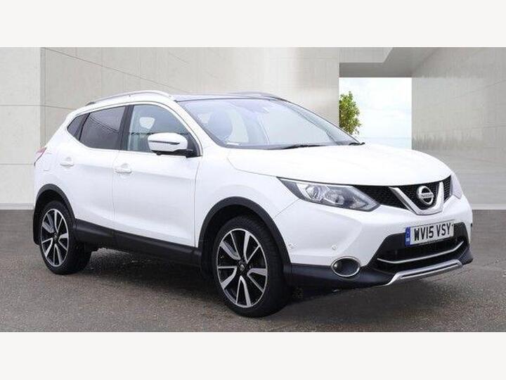 Nissan Qashqai 1.2 DIG-T Tekna 2WD Euro 5 (s/s) 5dr