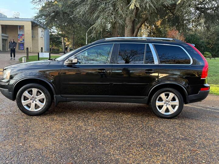 Volvo XC90 2.4 D5 SE Lux Geartronic AWD 5dr