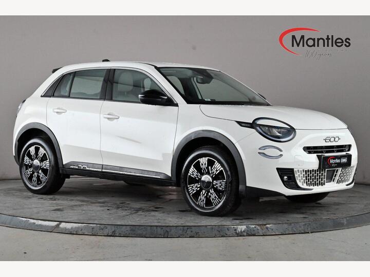 Fiat 600 1.2 MHEV E-DCT Euro 6 (s/s) 5dr