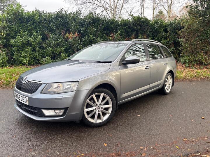 Skoda Octavia 1.6 TDI Elegance Euro 5 (s/s) 5dr