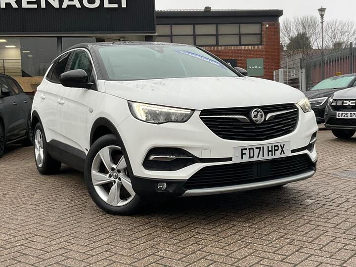 Vauxhall Grandland X Hybrid 1.6 13.2kWh Business Edition Nav Auto Euro 6 (s/s) 5dr Vauxhall Grandland X Hybrid 1.6 13.2kWh Business Edition Nav Auto Euro 6 (s/s) 5dr