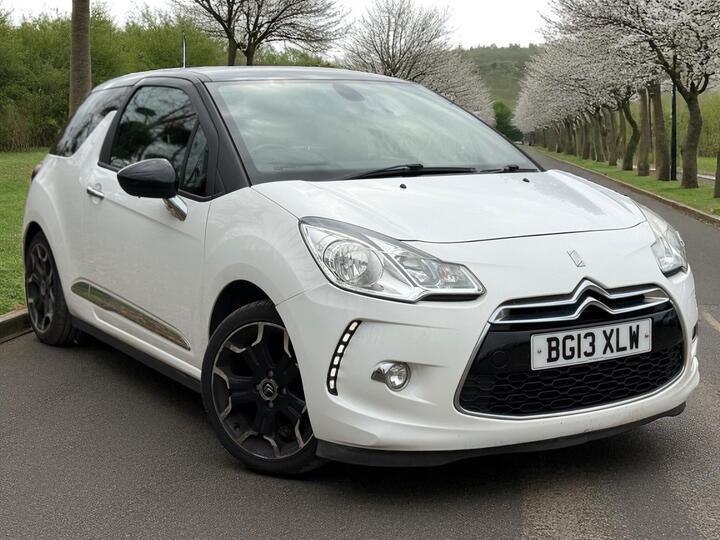 Citroen DS3 1.6 E-HDi Airdream DStyle Plus Euro 5 (s/s) 3dr