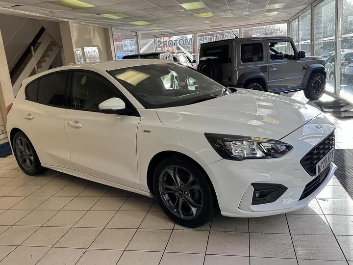 Ford Focus 1.0T EcoBoost ST-Line Euro 6 (s/s) 5dr