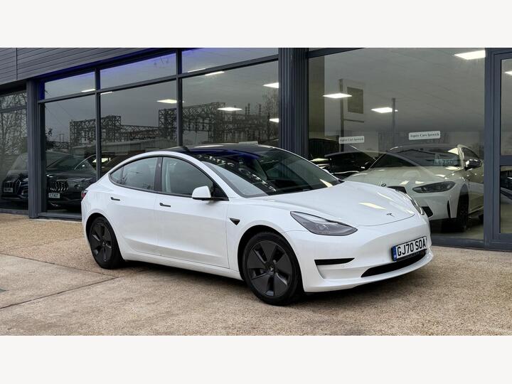 Tesla Model 3 Standard Range Plus Auto RWD 4dr