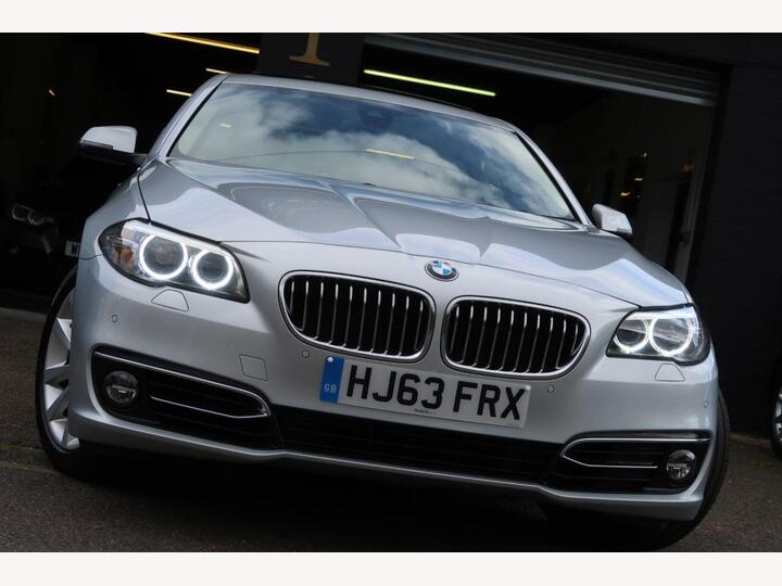 BMW 5 SERIES 3.0 535i Luxury Auto Euro 6 (s/s) 4dr