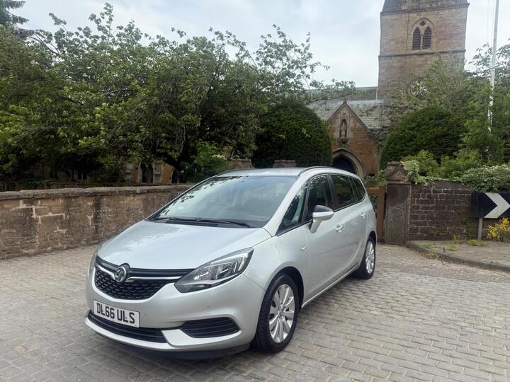 Vauxhall Zafira Tourer 1.4i Turbo Design Euro 6 5dr Vauxhall Zafira Tourer 1.4i Turbo Design Euro 6 5dr