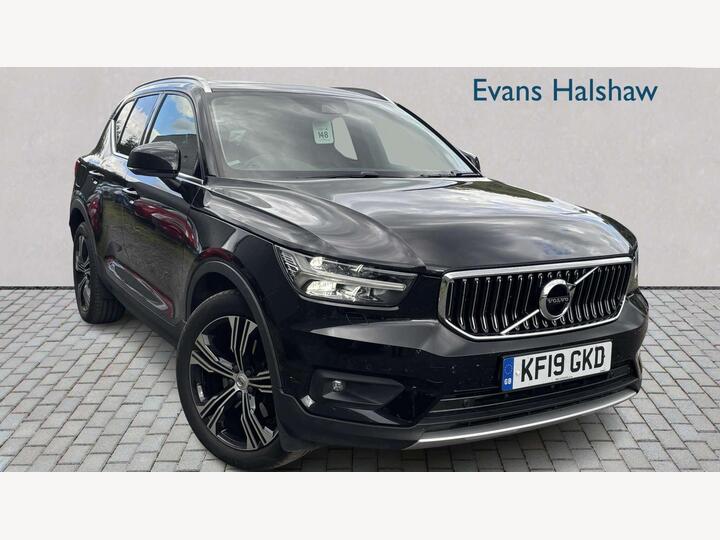 Volvo XC40 DIESEL ESTATE 2.0 D4 Inscription Pro Auto AWD Euro 6 (s/s) 5dr