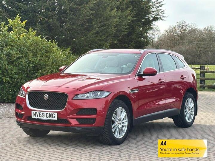 Jaguar F-PACE 2.0 D180 Portfolio Auto AWD Euro 6 (s/s) 5dr Jaguar F-PACE 2.0 D180 Portfolio Auto AWD Euro 6 (s/s) 5dr
