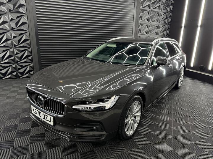 Volvo V90 2.0 B4 MHEV Momentum Auto Euro 6 (s/s) 5dr