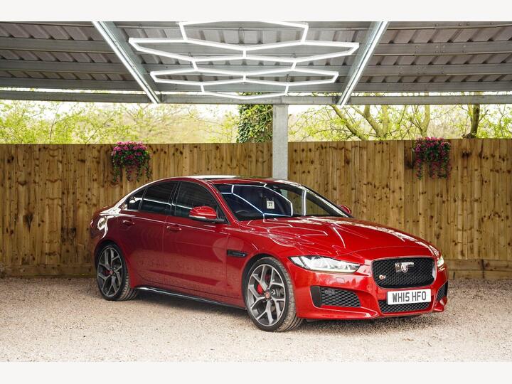 Jaguar XE 3.0 V6 S Auto Euro 6 (s/s) 4dr
