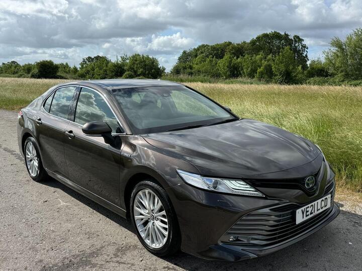 Toyota Camry 2.5 VVT-h Excel CVT Euro 6 (s/s) 4dr Toyota Camry 2.5 VVT-h Excel CVT Euro 6 (s/s) 4dr