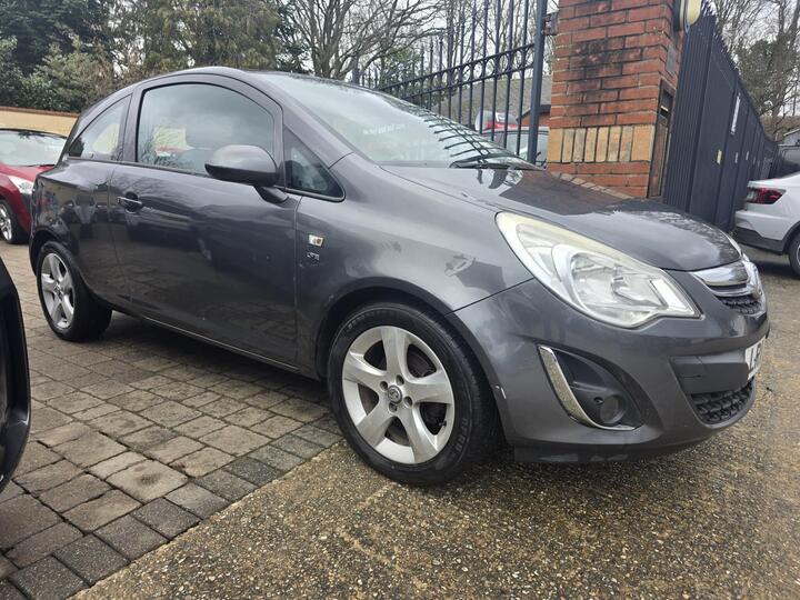 Vauxhall Corsa 1.2i 16v SE 3dr (a/c)