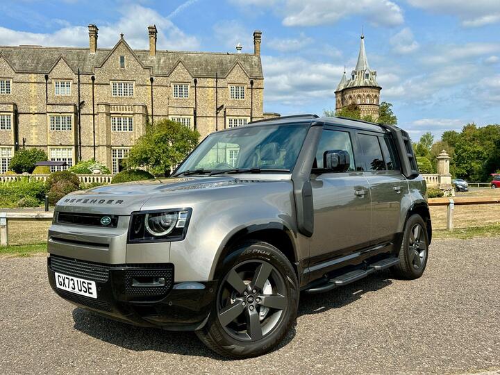 Land Rover Defender 110 3.0 D300 MHEV X-Dynamic HSE Auto 4WD Euro 6 (s/s) 5dr