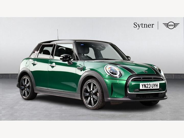 MINI Hatch 1.5 Cooper Exclusive Steptronic Euro 6 (s/s) 5dr