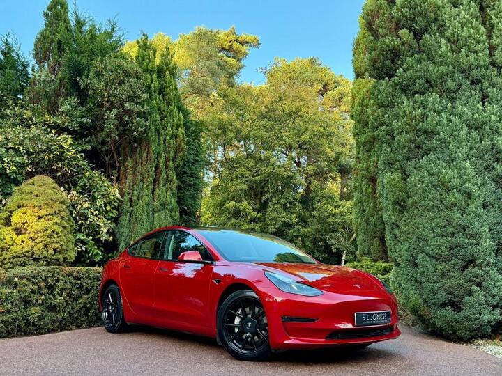 Tesla Model 3 (Dual Motor) Long Range Auto 4WDE 4dr