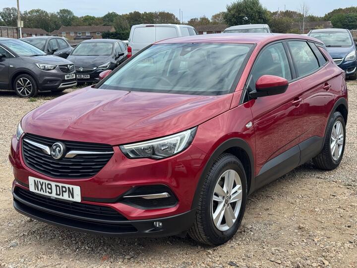 Vauxhall Grandland X 1.2 Turbo SE Auto Euro 6 (s/s) 5dr