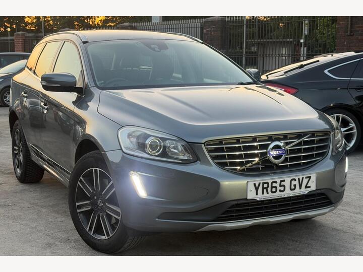 Volvo XC60 2.4 D5 SE Lux Nav AWD Euro 6 (s/s) 5dr