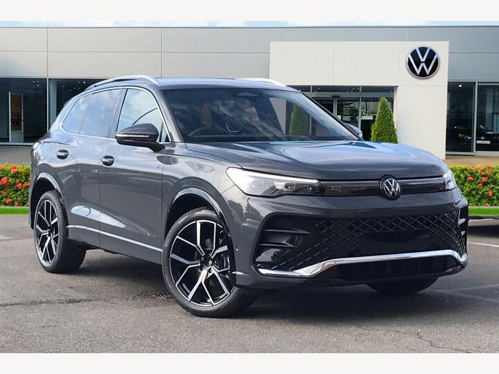 Volkswagen Tiguan 1.5 ETSI MHEV R-Line DSG Euro 6 (s/s) 5dr