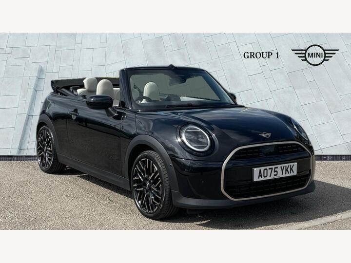 MINI Convertible 2.0C Exclusive Steptronic Euro 6 (s/s) 2dr