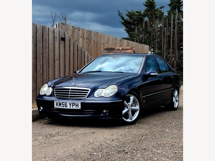 Mercedes-Benz C Class 2.5 C230 Avantgarde SE 7G-Tronic 4dr