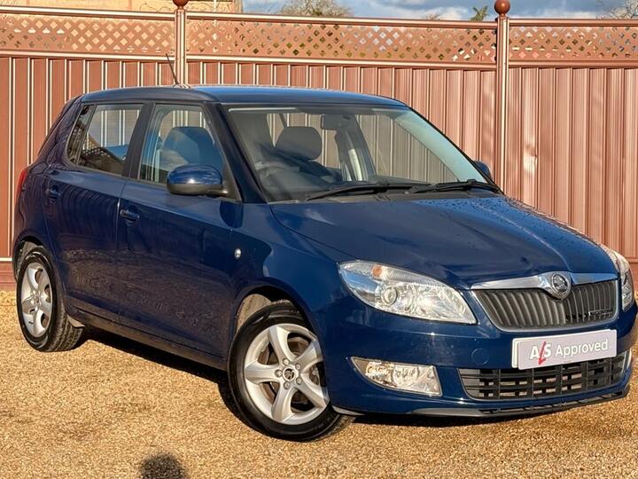 Skoda Fabia 1.2 TDI GreenLine II Euro 5 (s/s) 5dr Skoda Fabia 1.2 TDI GreenLine II Euro 5 (s/s) 5dr